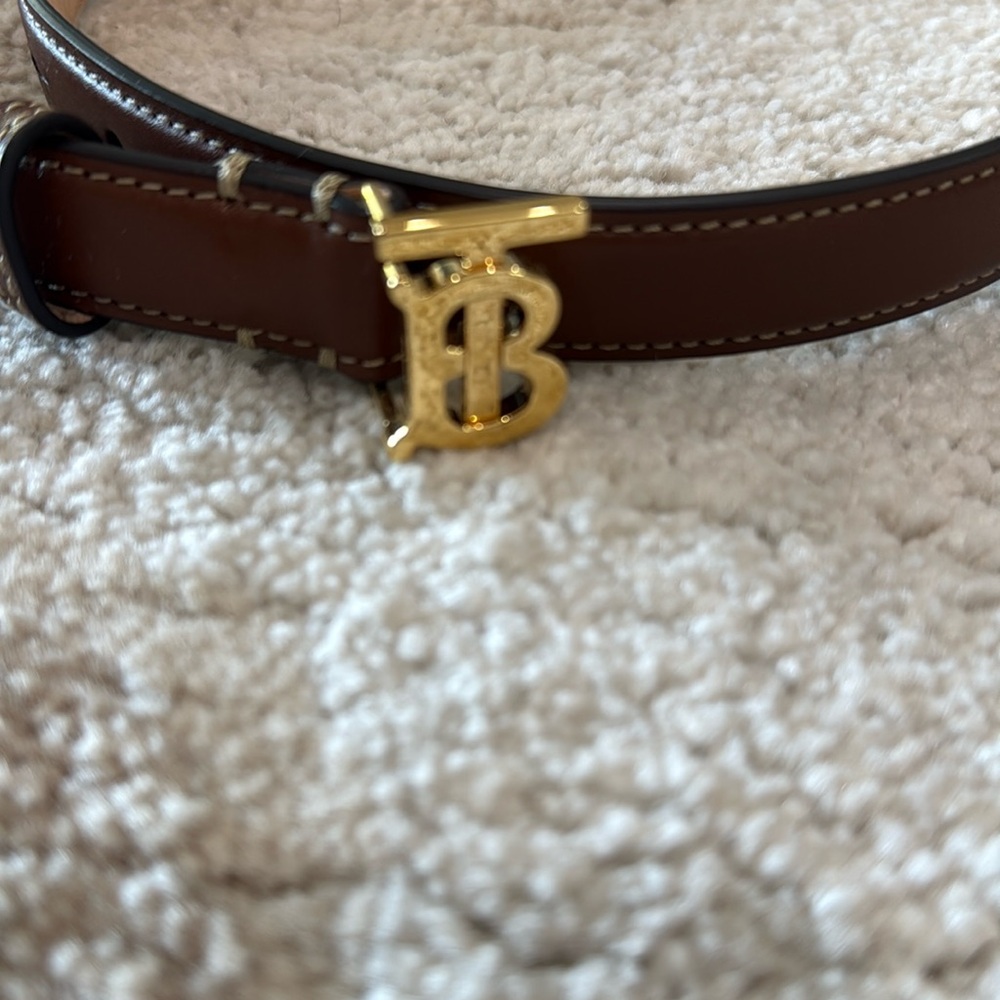 Authentic Burberry size medium belt